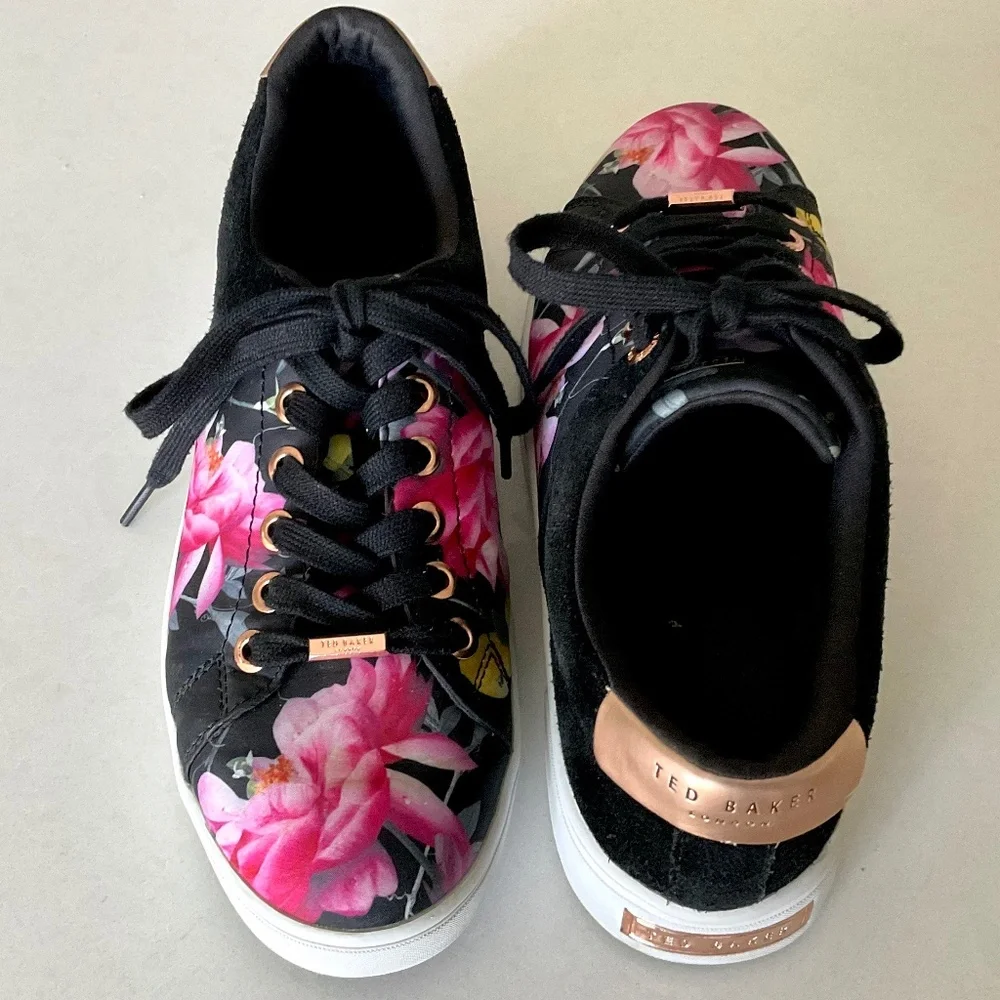 TED BAKER LONDON  Jockei Floral Sneakers Leather Detail Size 9